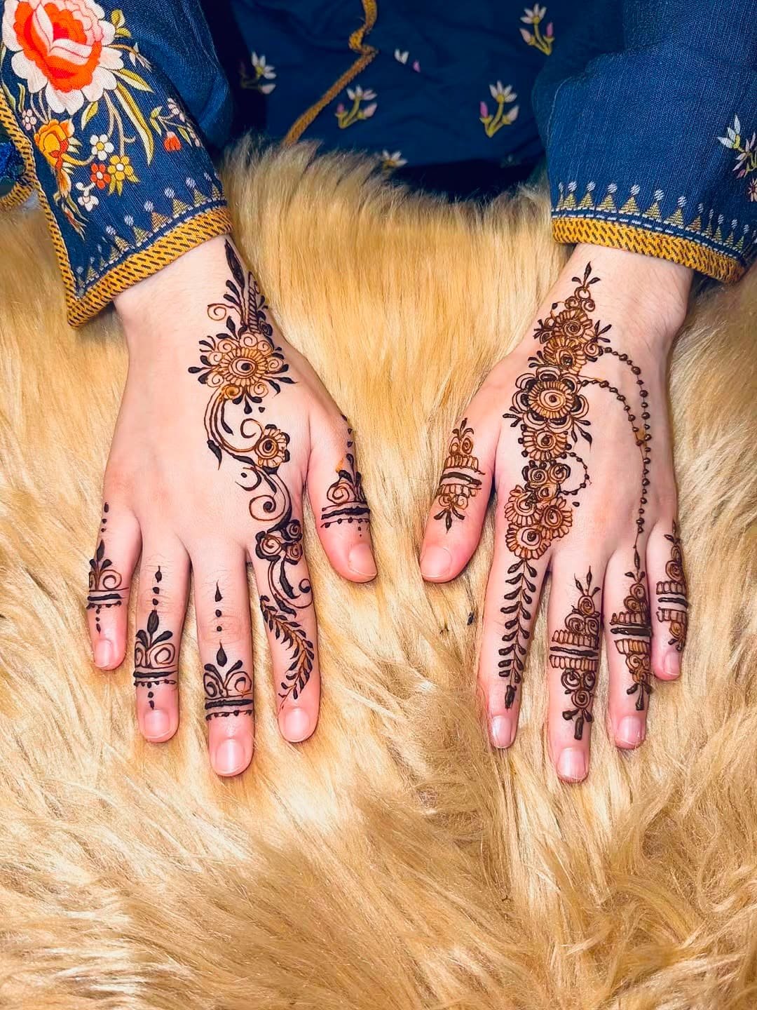Floral trails on both hands